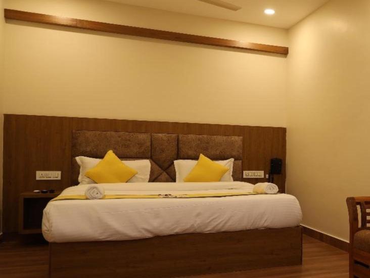Hotel President Park Коимбатур Номер фото